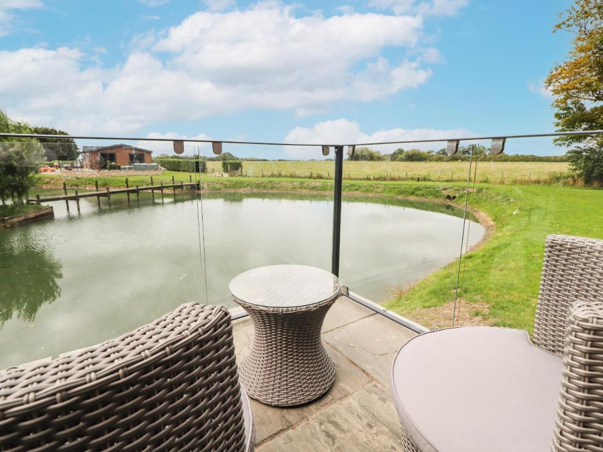 Henry Haven Vila Preston  Exterior foto